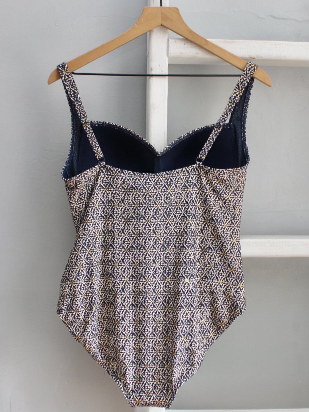 NIP TUCK Nautical Foil Joanne One Piece Swimsuit Navy Blue Tan Gold Boho Size 12 - Picture 2 of 8